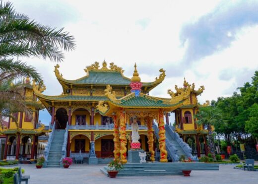 What does Chon Thanh Binh Phuoc have to do? What is the most beautiful and interesting place?