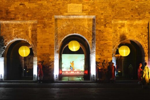 Three different historical discovery tours in Hanoi