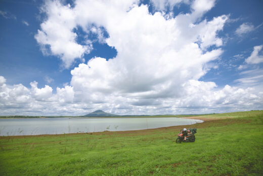 Camping to see the highest mountain in Binh Phuoc