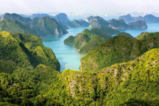 Top 17 destinations in Vietnam voted by foreign newspapers