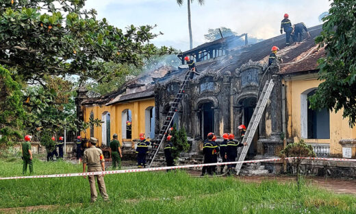 Fire engulfs UNESCO-recognized Hue imperial academy