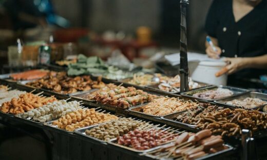 A night food tour of Hue’s largest market