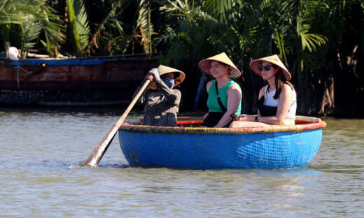 Vietnam among 10 most popular destinations for Australian tourists