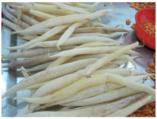 Nha Trang specialties are made from things many people throw away, eat crispy, chewy, and cost up to 400$/kg