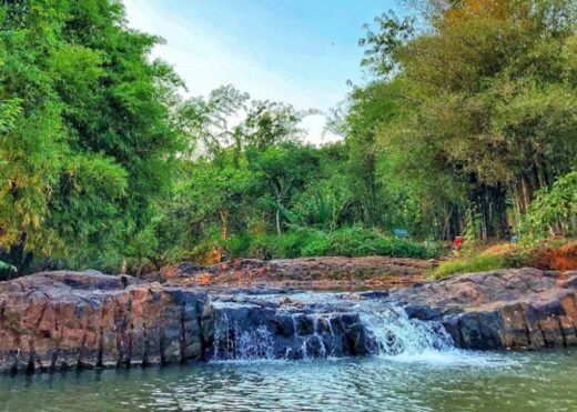 Loc Ninh Turtle Waterfall – an attractive entertainment and entertainment place for young people in Binh Phuoc