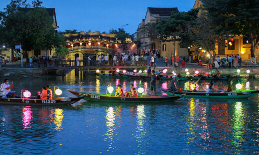 Hoi An among world's most colorful places to visit