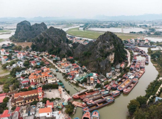 Kenh Ga Floating Village – a picture of a beautiful and peaceful river that few people know in Ninh Binh