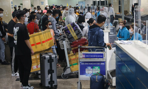Saigon airport adding 20 daily flights for Tet