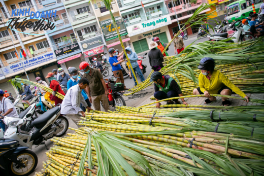 Earn tens of millions in less than 24 hours thanks to the custom of buying golden sugar cane to worship God in Saigon