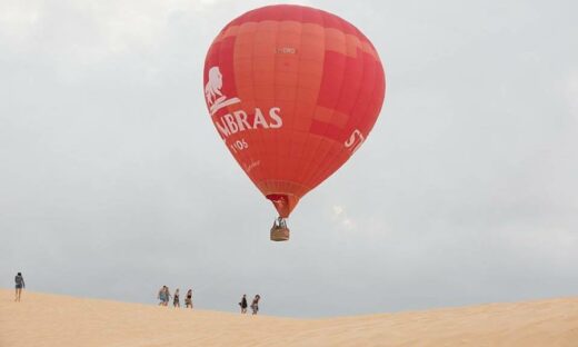 Mui Ne among world's top destinations for hot air balloon rides: Booking.com