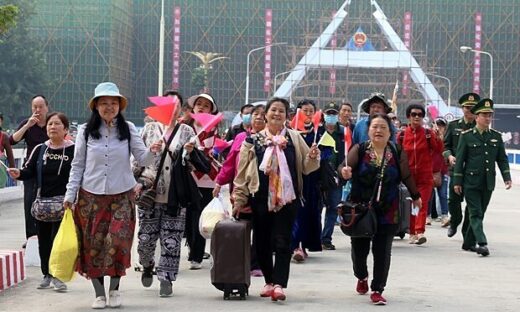 Number of Chinese tourists to remain modest: travel firms