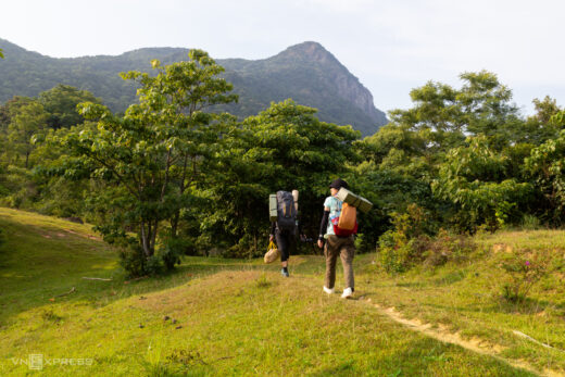Trekking, camping on grassland tens of hectares in Quang Tri