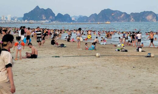 Beach tourist hubs expect overcrowding this summer