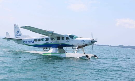First commercial seaplane flight to Co To island conducted