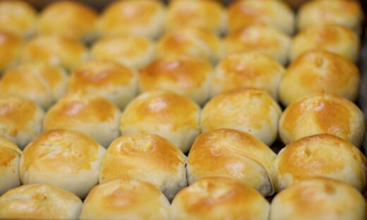 Xiu pao delights: Nam Dinh's long-standing bakery honors culinary heritage