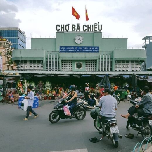 Explore Ba Chieu market – a culinary paradise of ‘delicious, nutritious, cheap’ standards in Saigon
