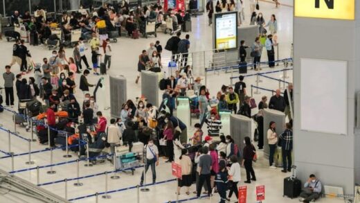 Thai airlines weigh passengers before flights for data collection