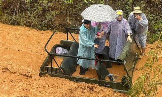 Two Korean tourists die as jeep swept away by floodwaters